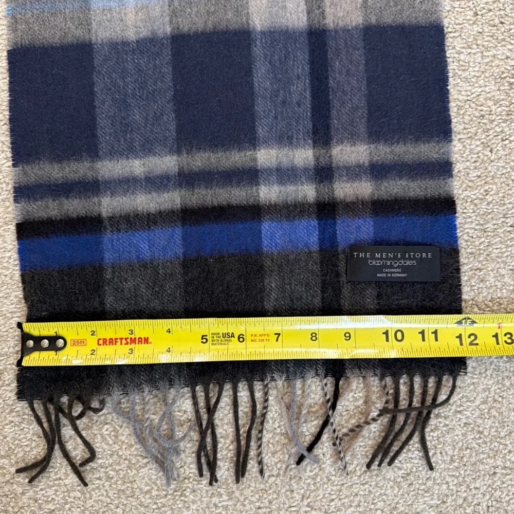 The Mens Store Bloomingdales Cashmere Scarf Plaid Navy Blue Grey Made in Germany